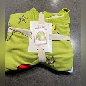 NWT American Eagle Grinch lounge set.